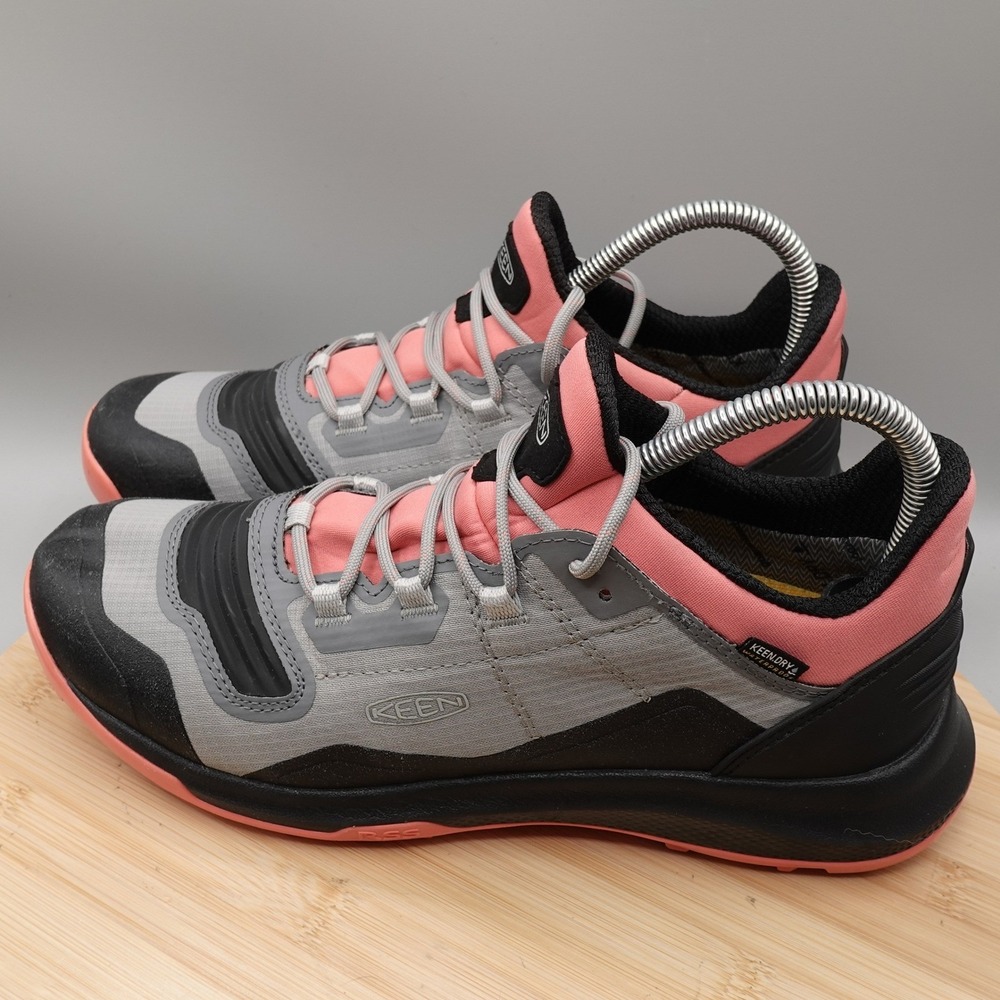 KEEN Shoes Women 8.5 Grey Pink Tempo Flex Waterproof Hiking Sneaker 1024850 Flaw